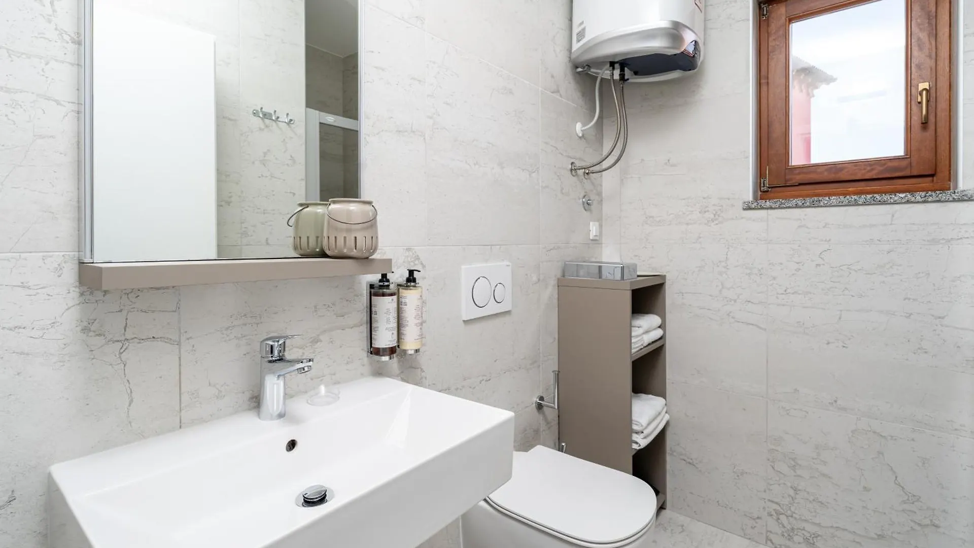 **** Oda ve Kahvaltı Al Porto Suites - New! Novigrad Istria Hırvatistan